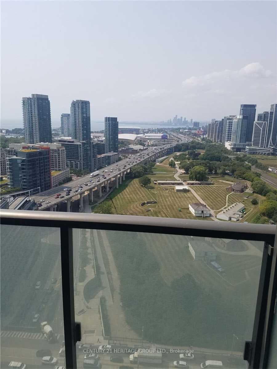 170 Fort York Boulevard Unit 2601 photo 19
