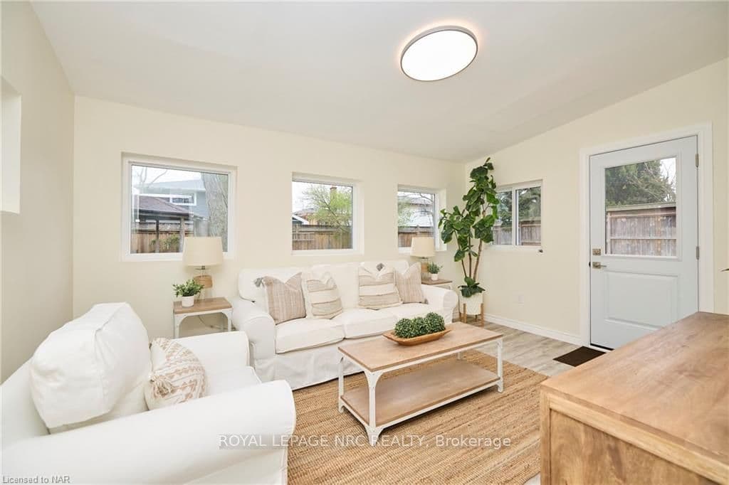 3 GREENVIEW Gate photo 23