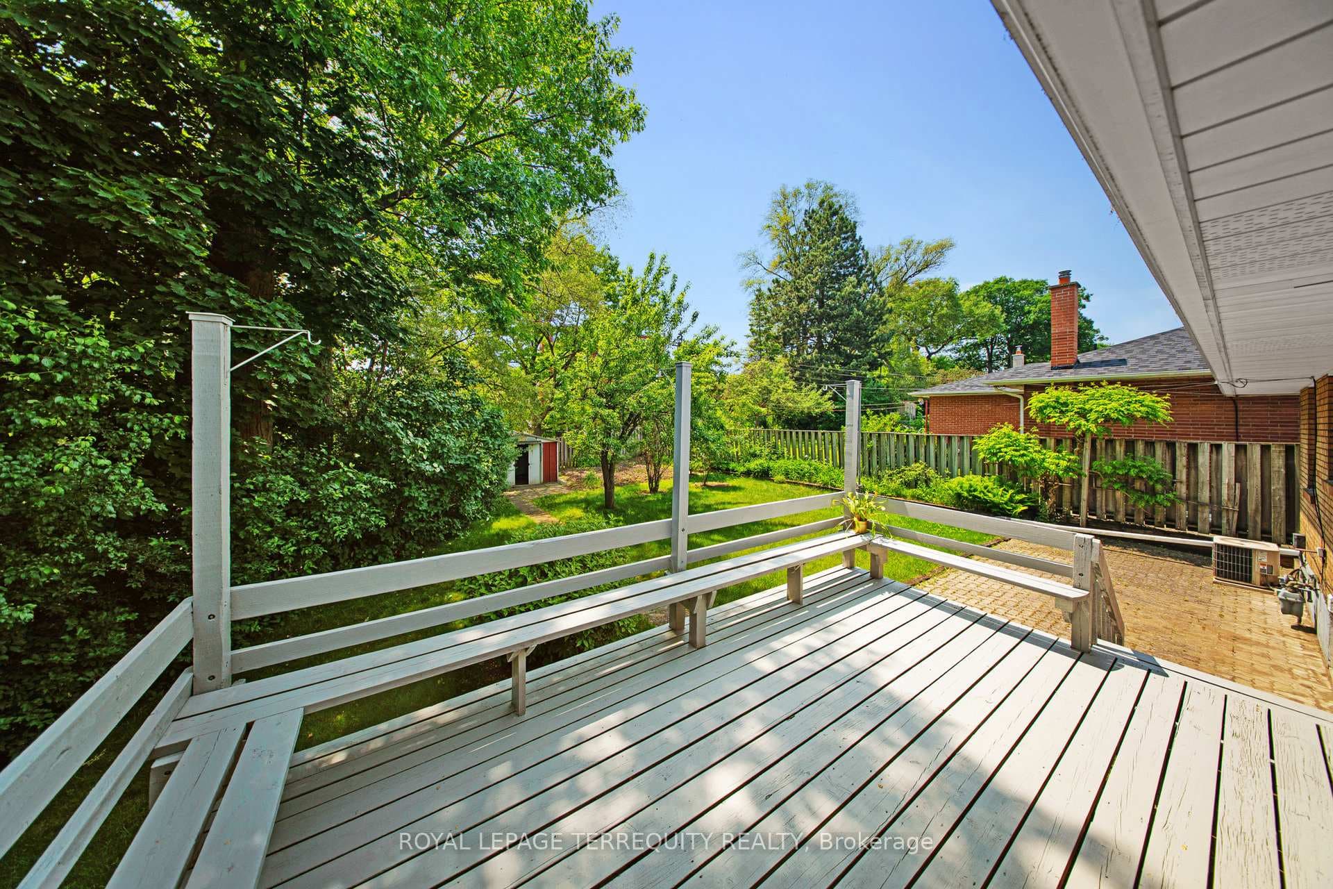 1 Leland Avenue photo 40