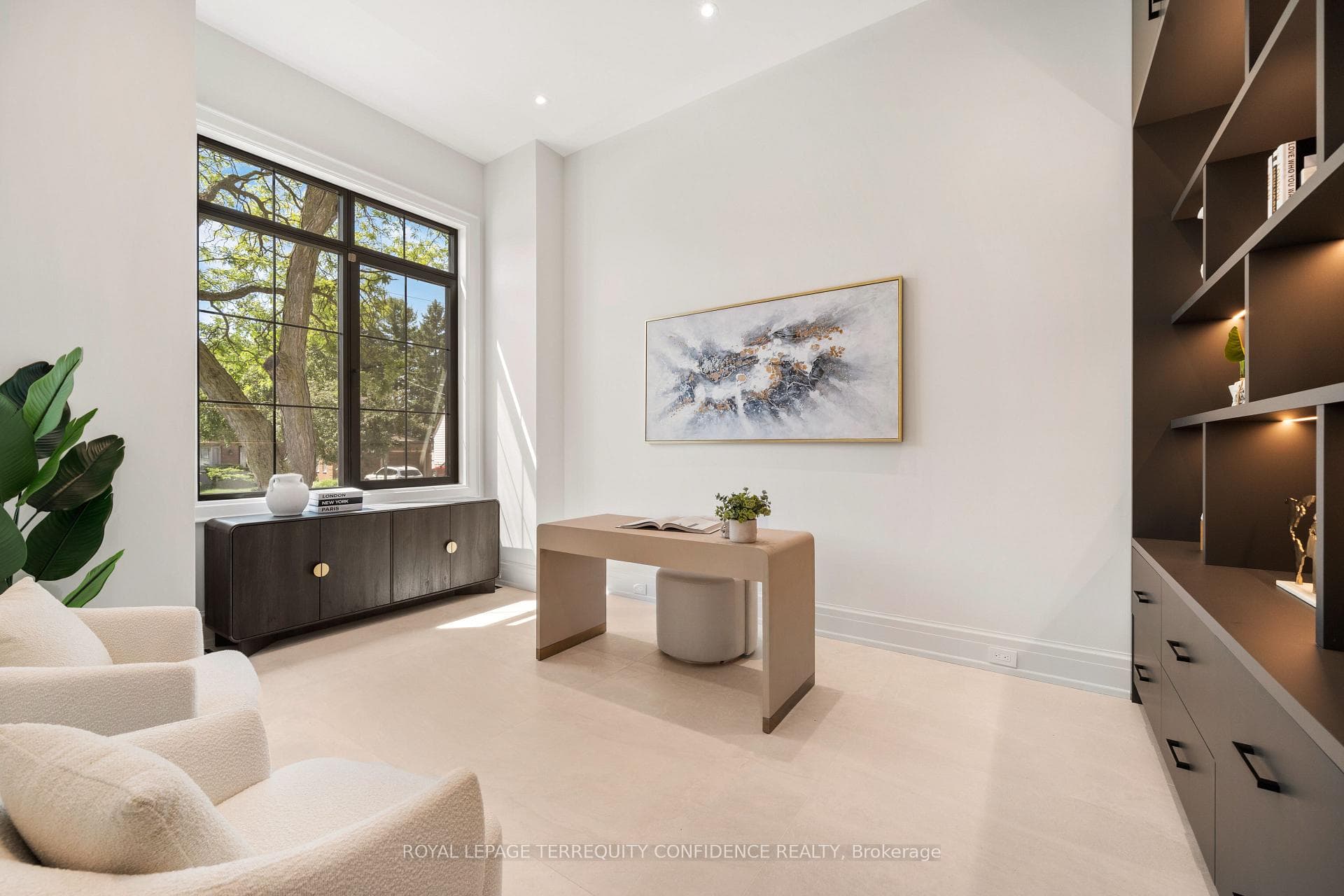 272 Horsham Avenue photo 18