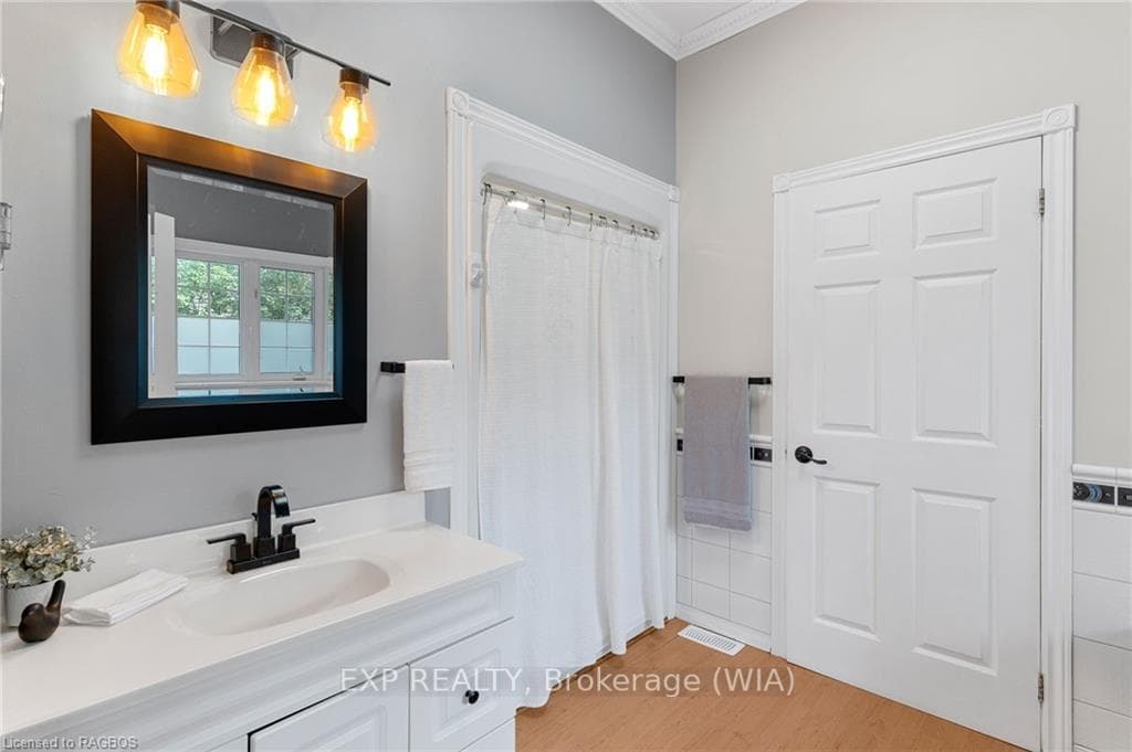 170 WILLIAM Street photo 29