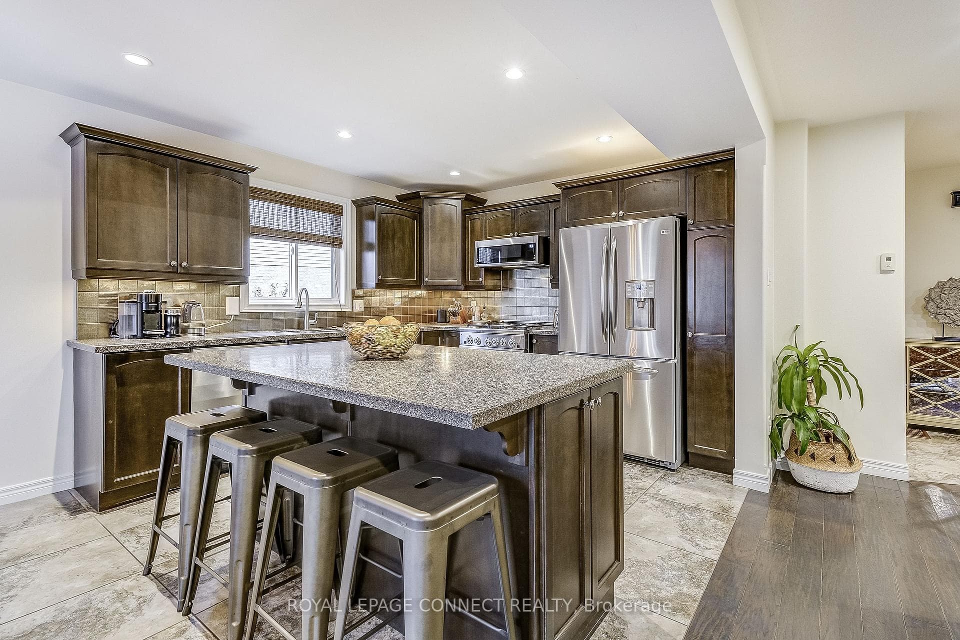 16 Fisher Street photo 10