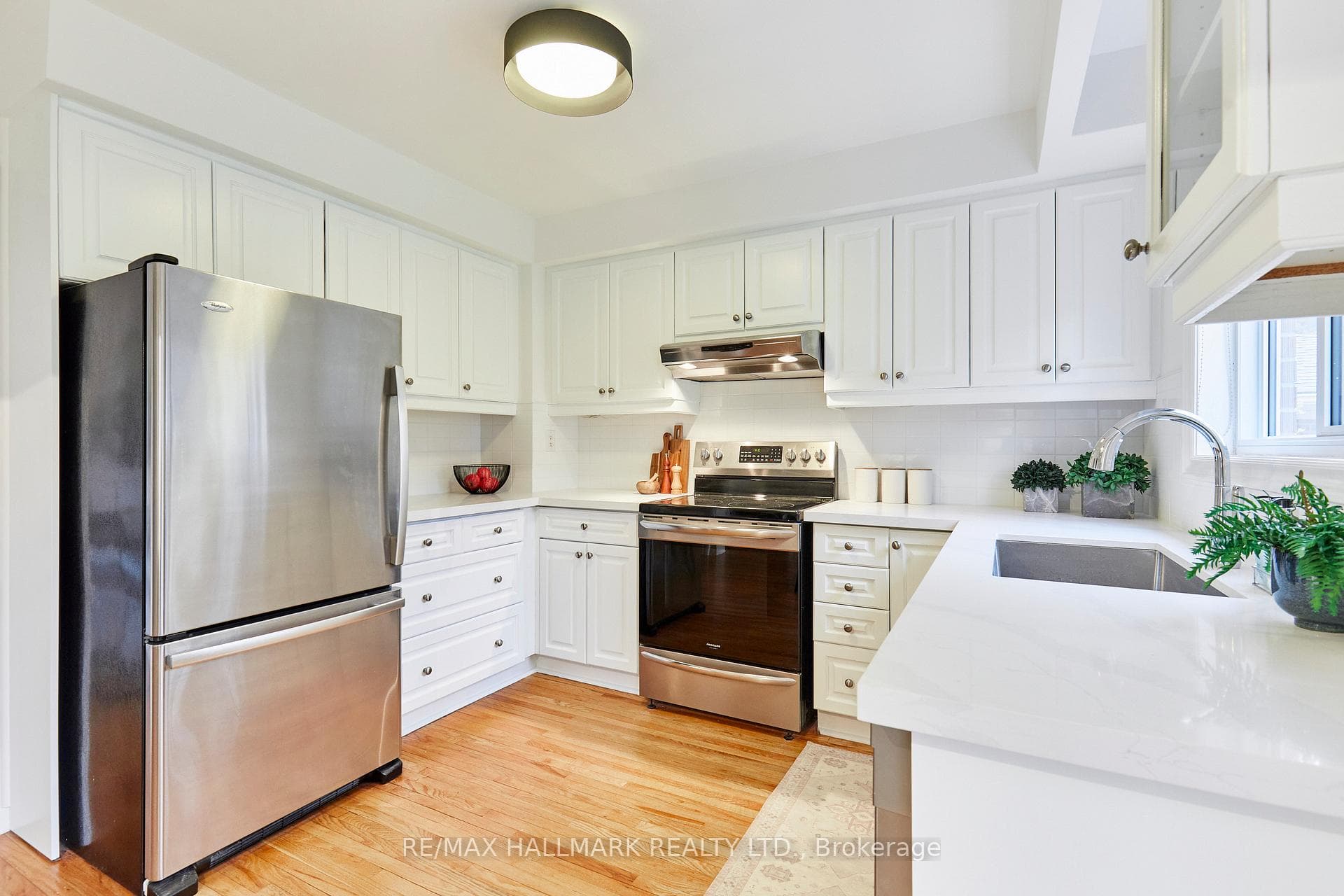42 Halsey Avenue photo 7
