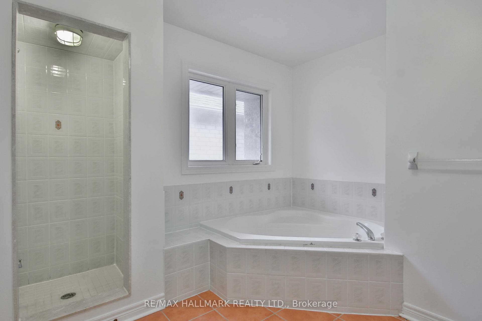 15 Briarglen Road photo 45