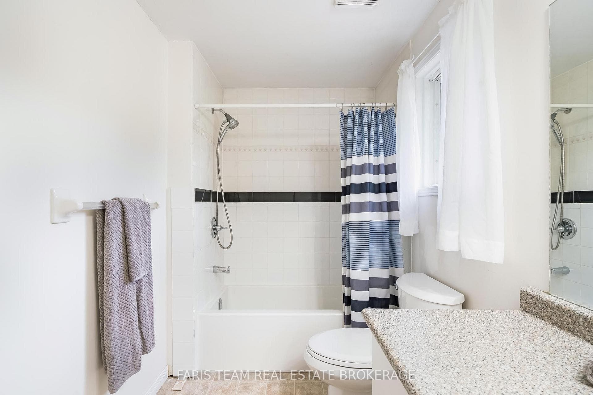 361 Galloway Boulevard photo 22