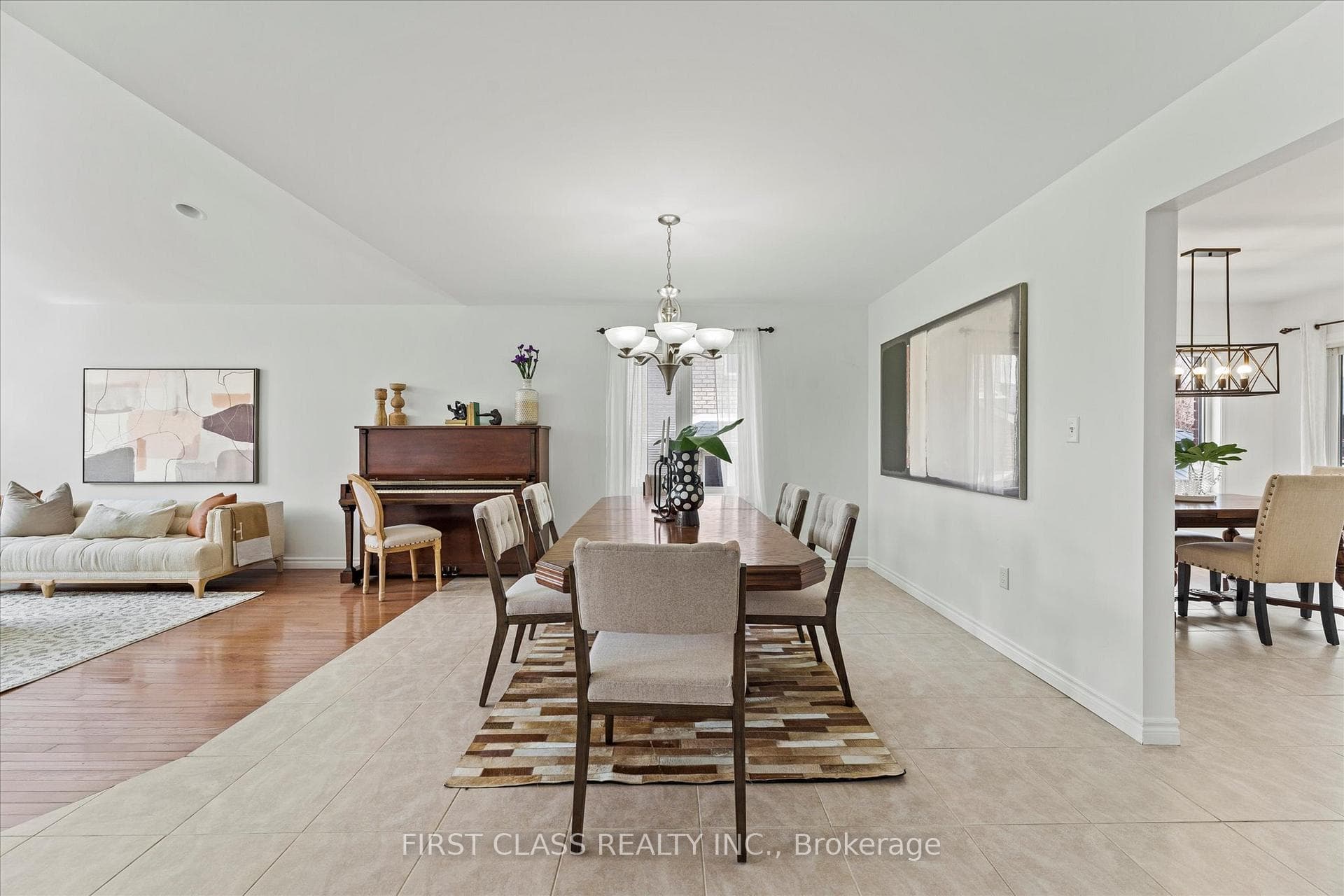 2570 Skinner Street photo 9