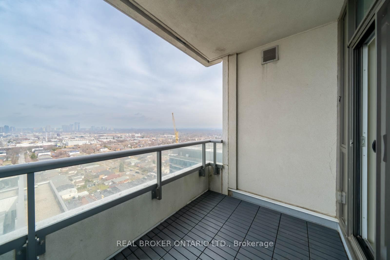 15 Zorra Street Unit 1801 photo 23