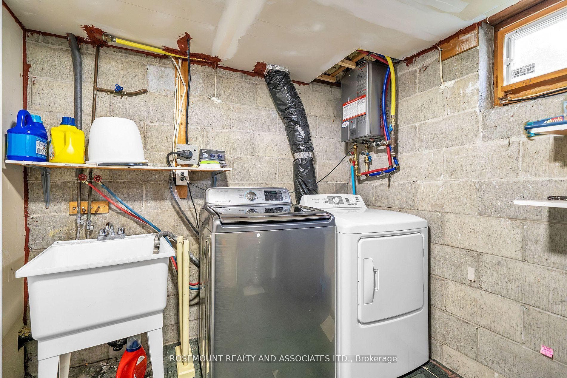 50 Seneca Avenue Unit Basement photo 15