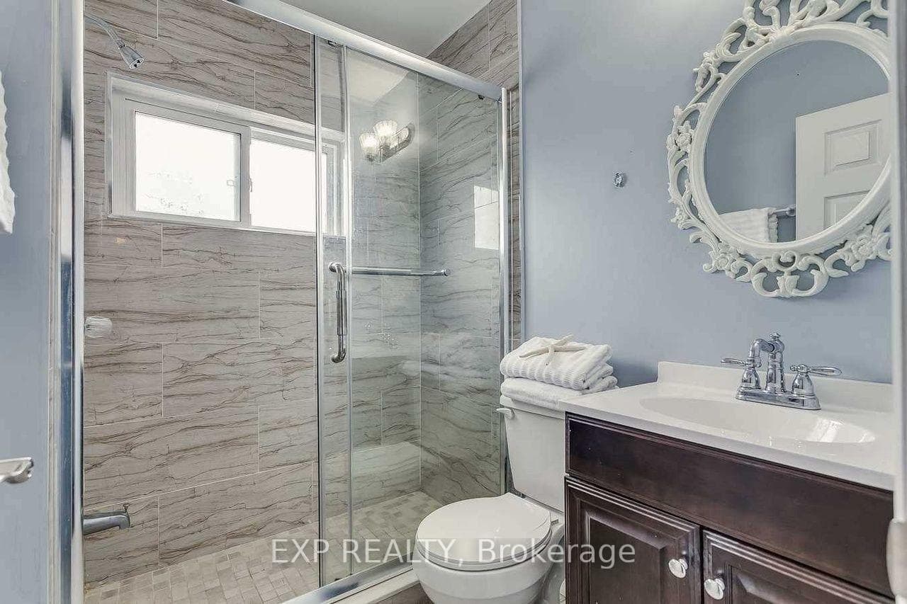 102 Rosslyn Avenue photo 14