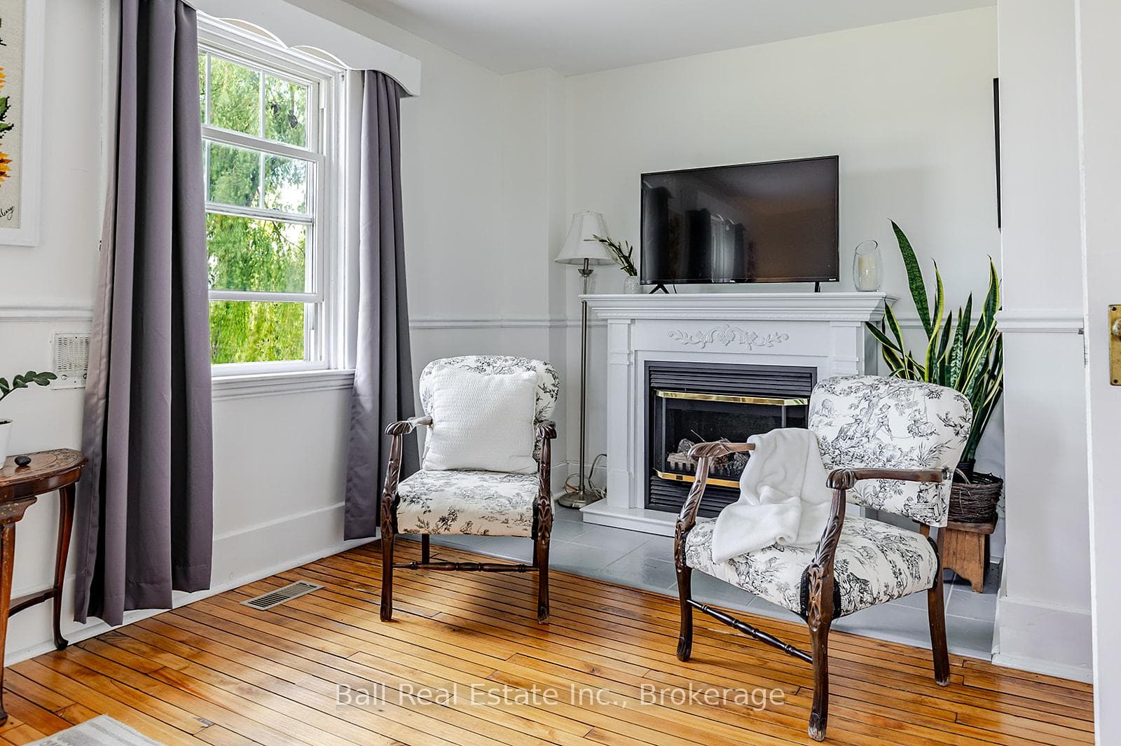 734 Tara Road photo 25
