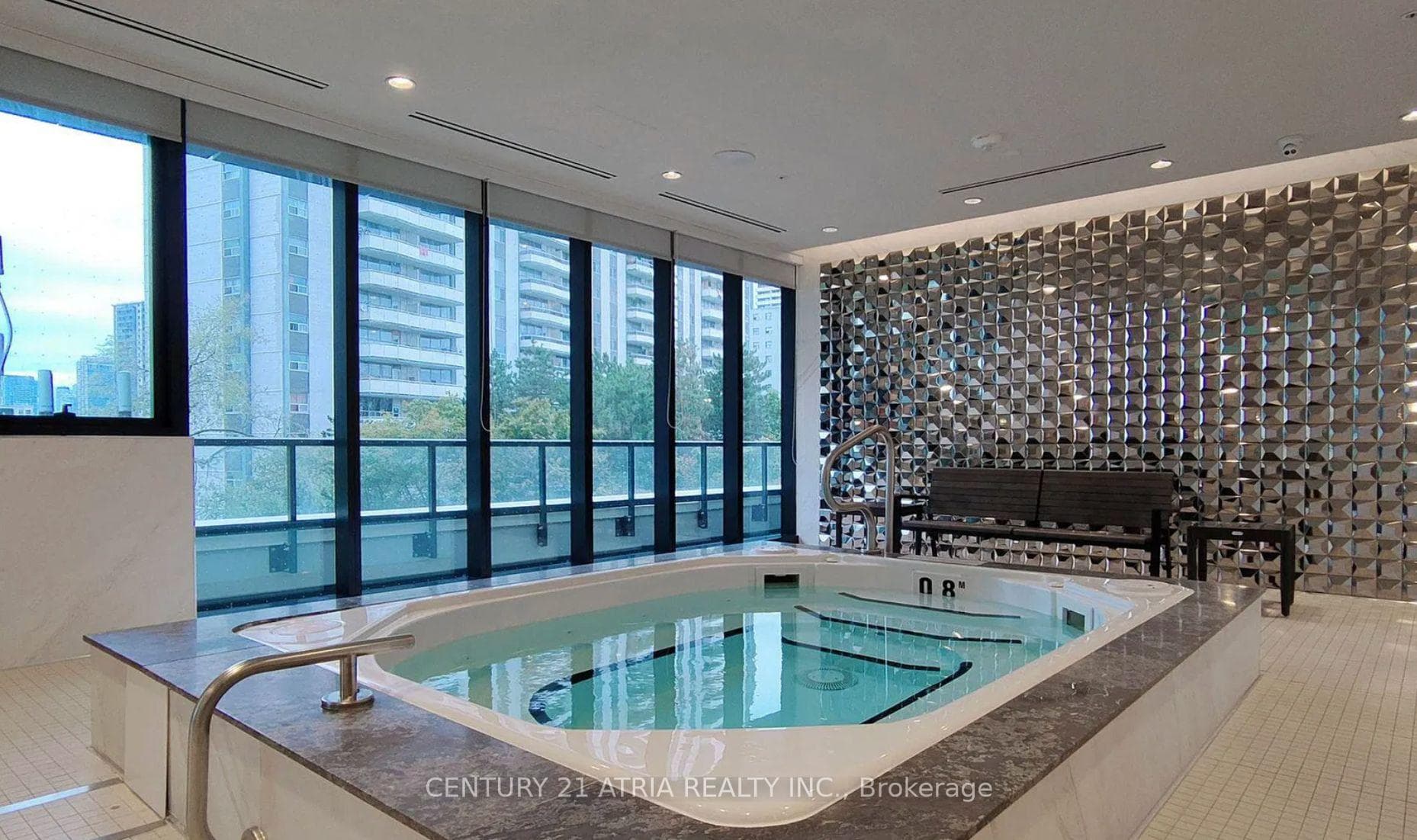 575 Bloor Street Unit 2206 photo 10