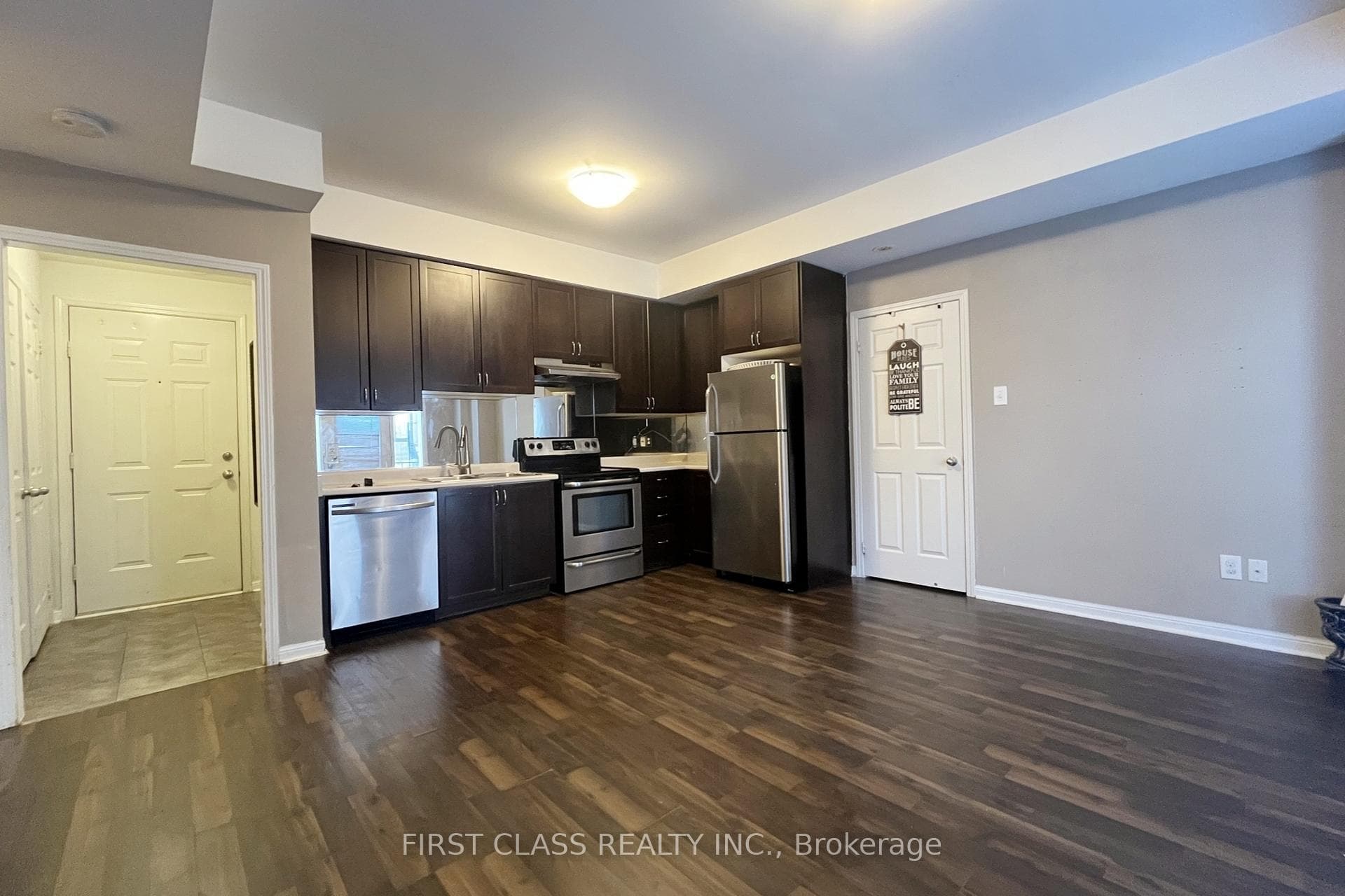 2891 Rio Court Unit 10 photo 2