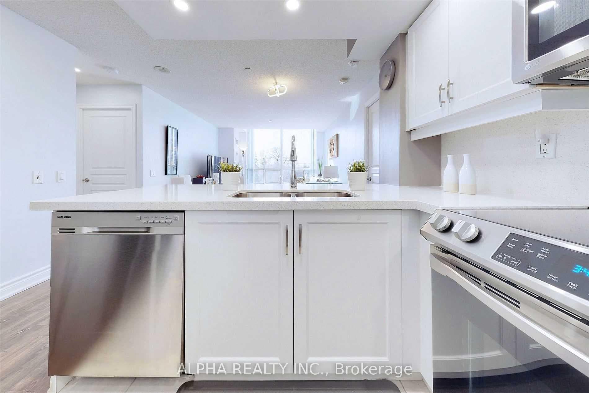5 Northtown Way Unit 205 photo 9