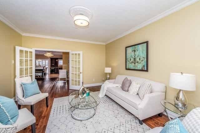 230 Paisley Boulevard Unit 40 photo 1