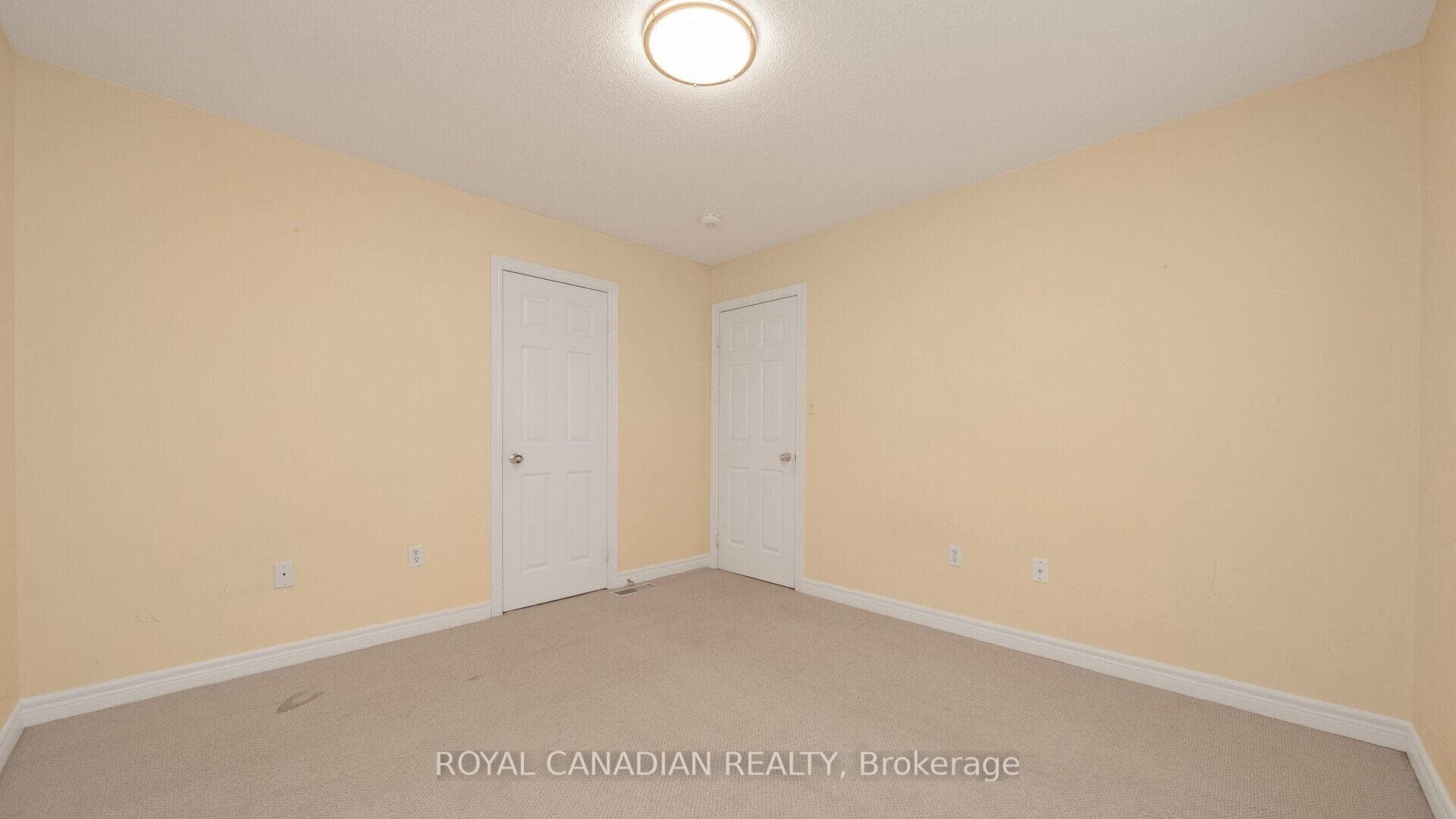 19 Outlook Avenue photo 27