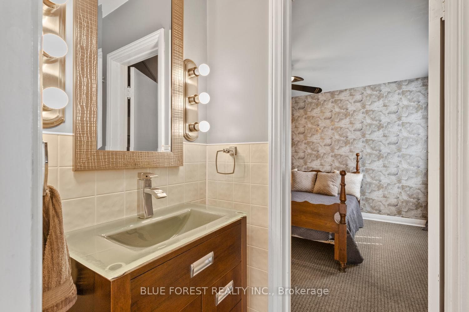 154 Chestnut Street photo 28