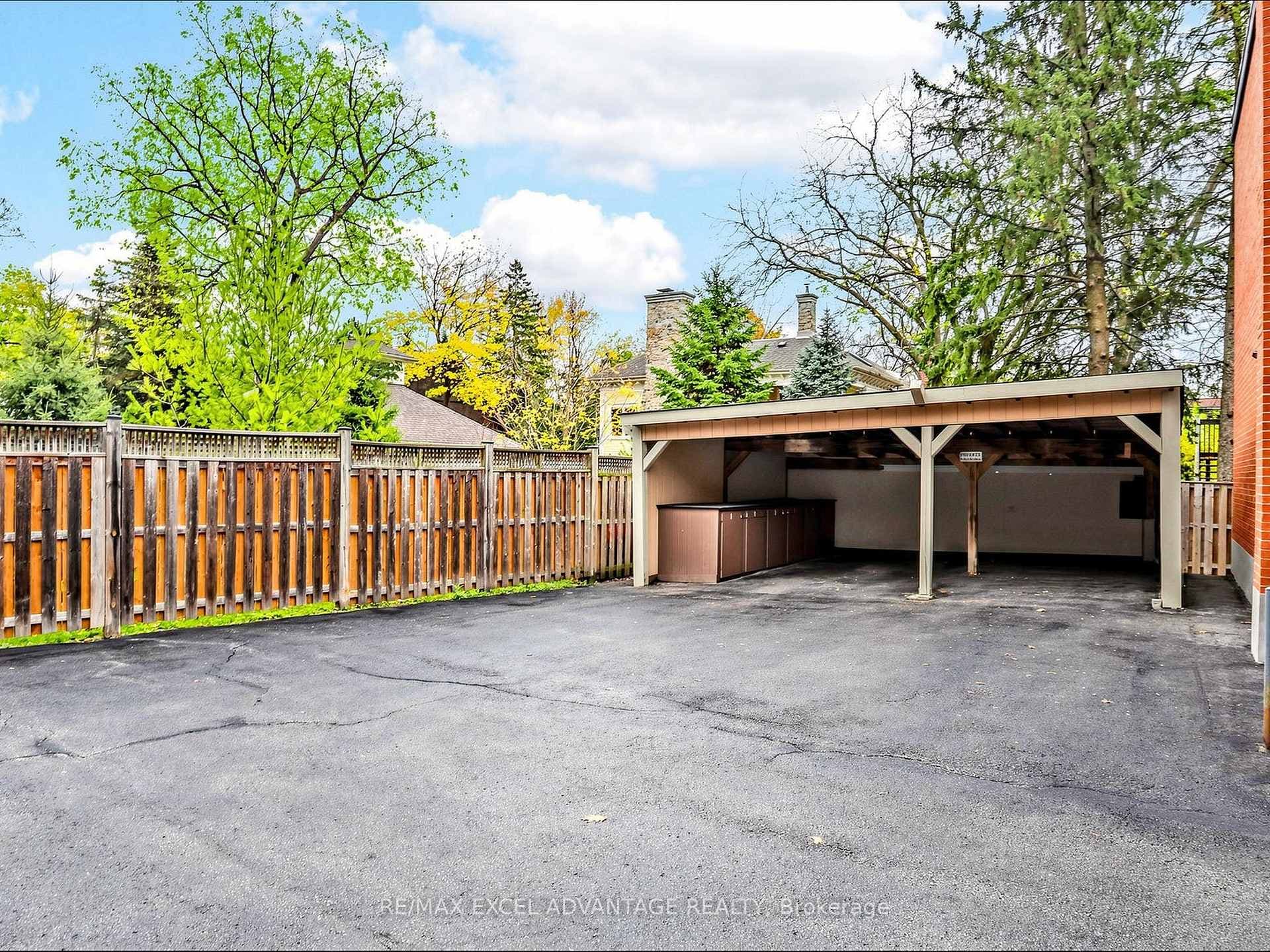 41 Elmdale Court Unit 6 photo 16