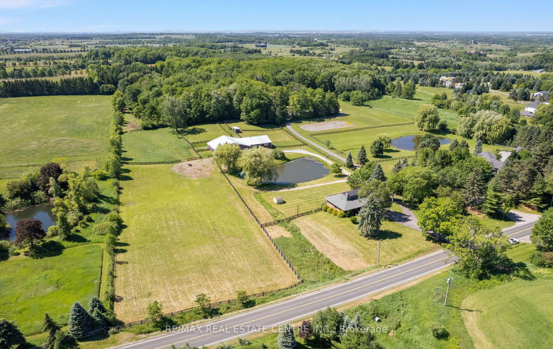 6375 17th Sideroad N/A photo 1