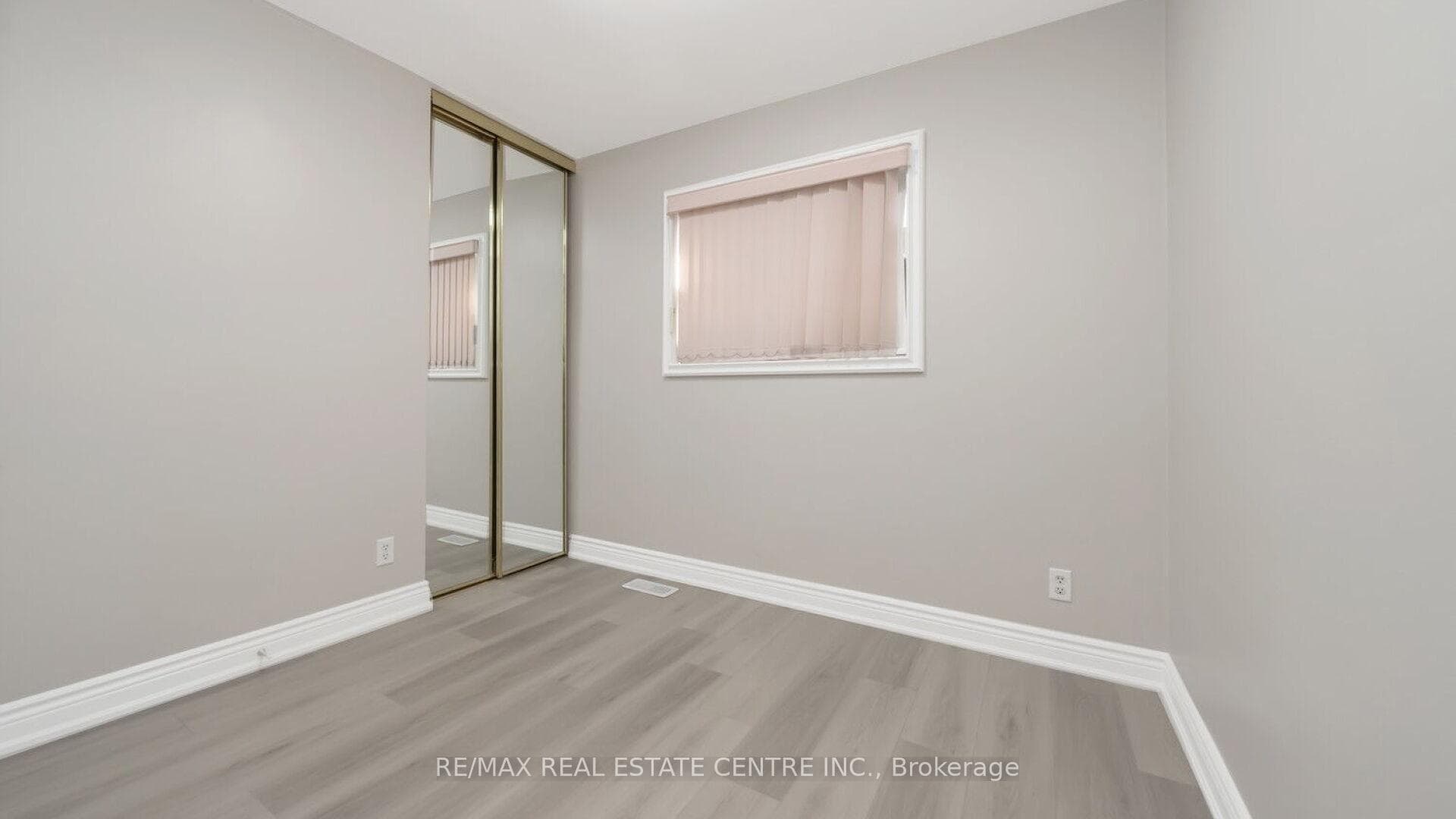 50 Swanhurst Boulevard photo 28