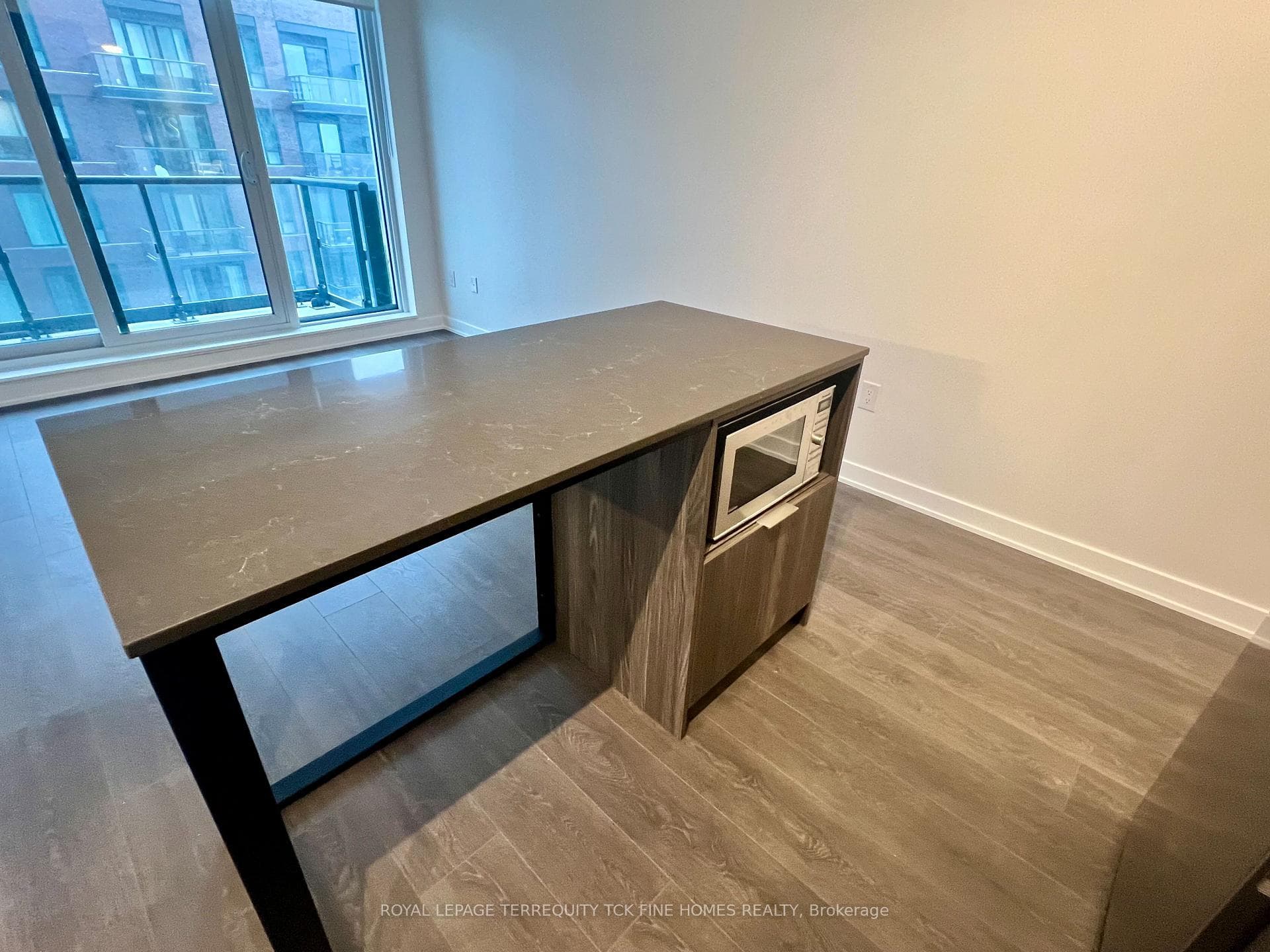 130 River Street Unit 1005 photo 9