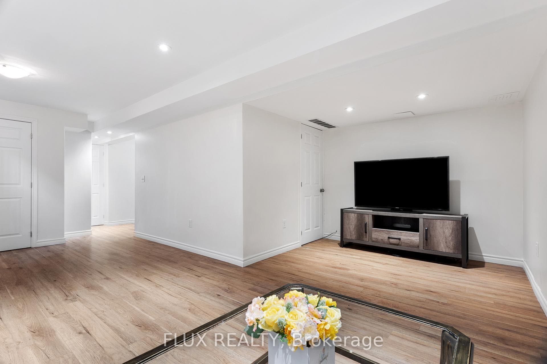 1 Hilltop Drive photo 37