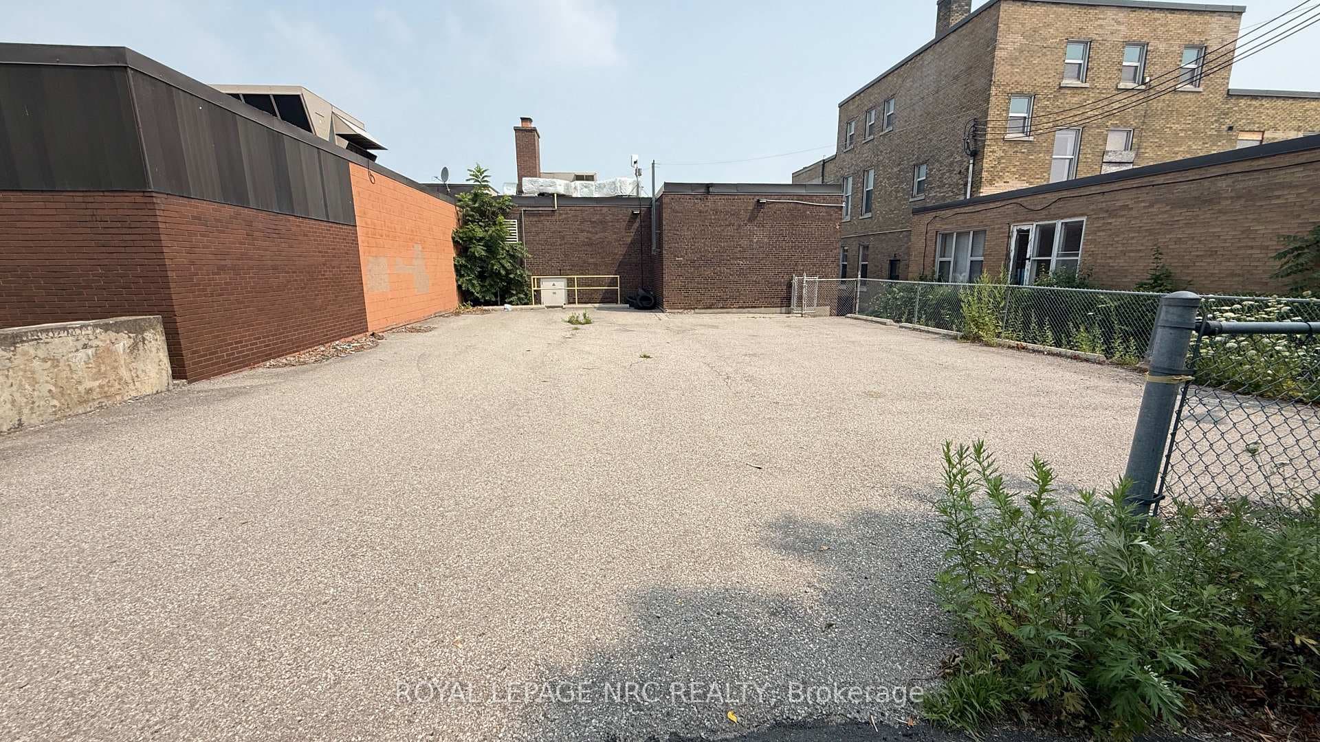 61 Jarvis Street photo 28