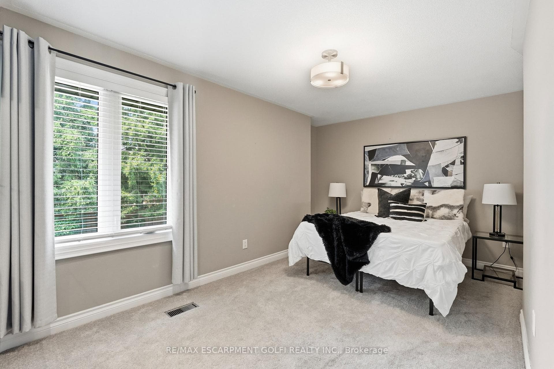 332 Woodworth Drive photo 24