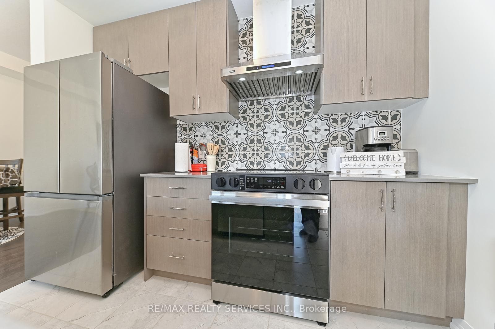 15 Blacklock Street Unit 19 photo 10