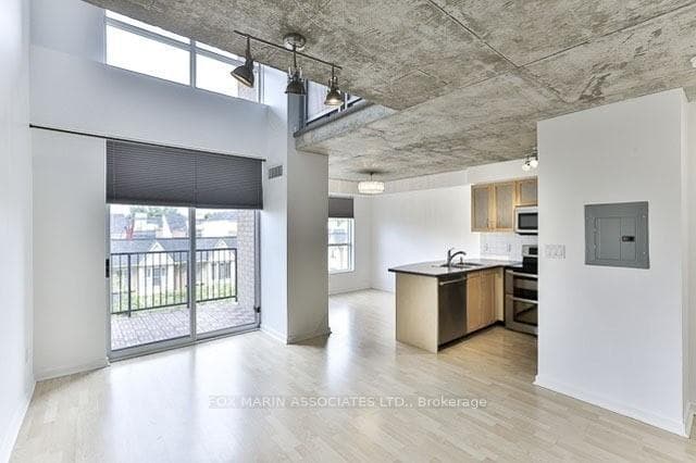 800 King Street Unit 416 photo 6
