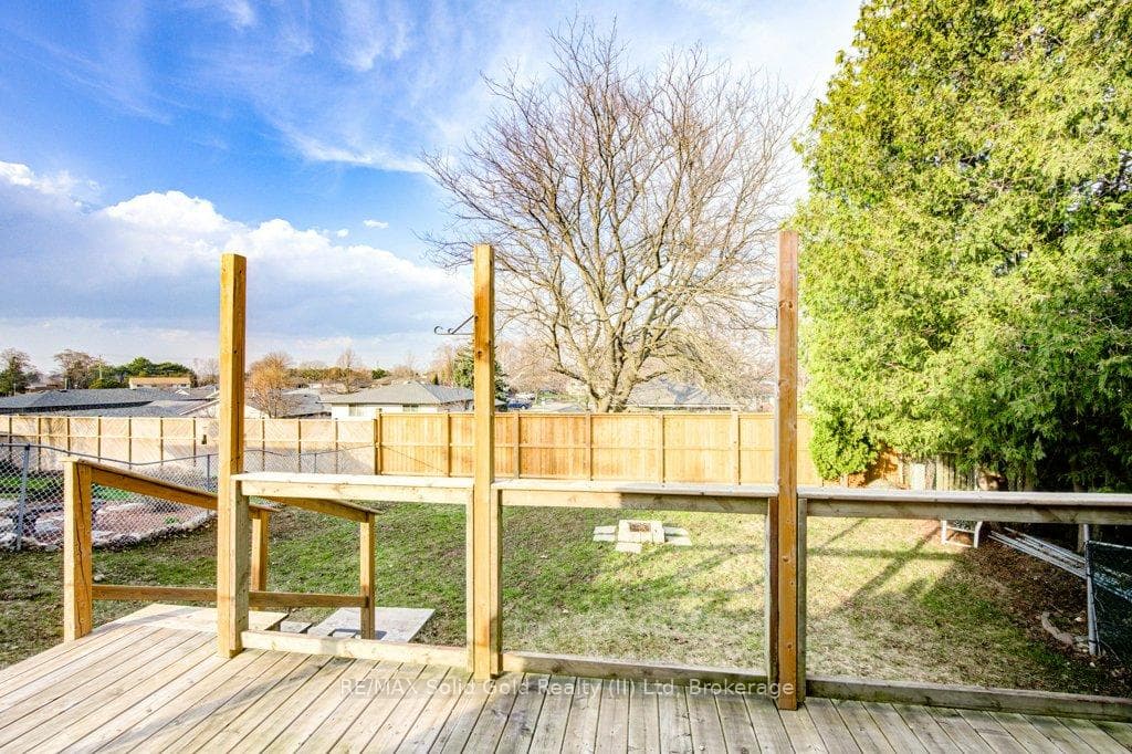 286 Cartier Drive photo 47