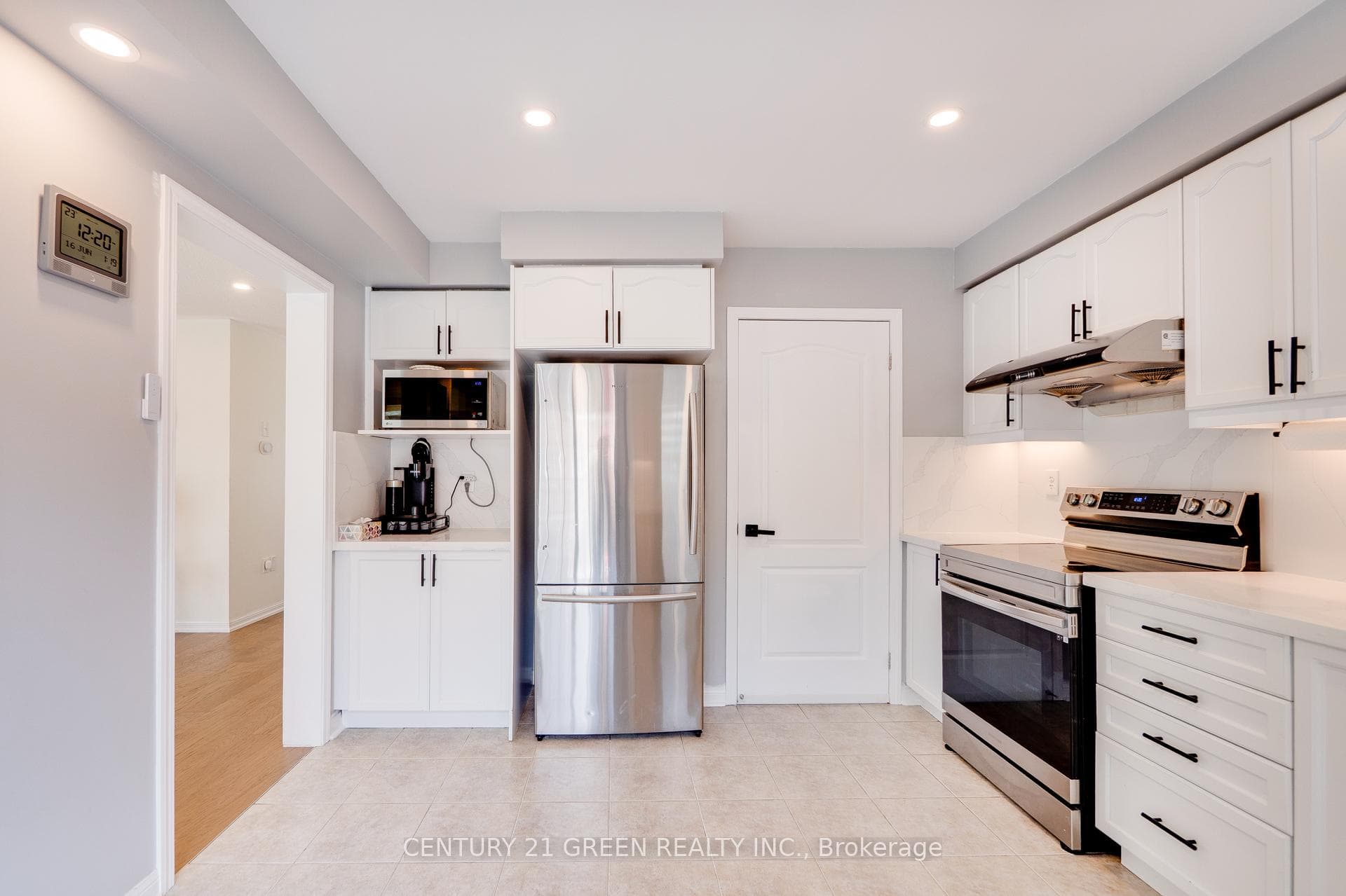 1079 Clark Boulevard photo 19