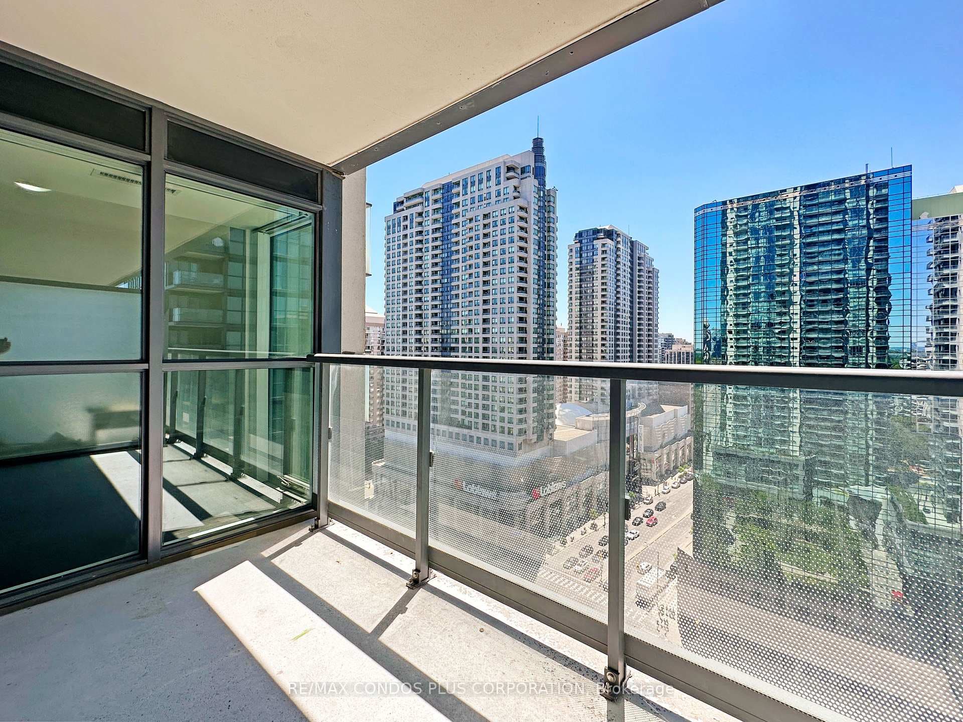 5168 Yonge Street Unit 1901 photo 16