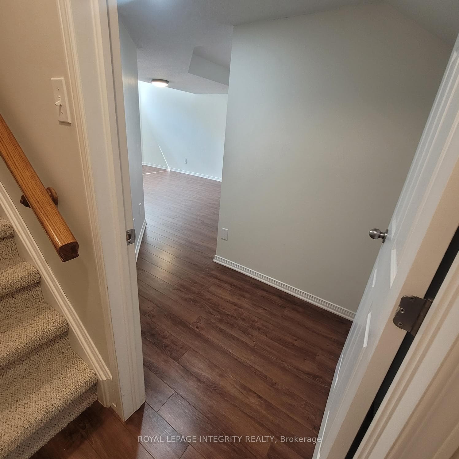 238 Claridge Drive photo 19