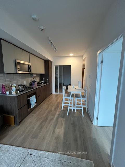 150 Logan Avenue Unit 439 photo 5