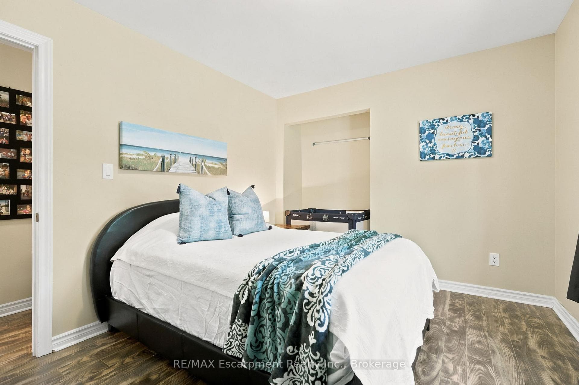 16 Hiawatha Road photo 28