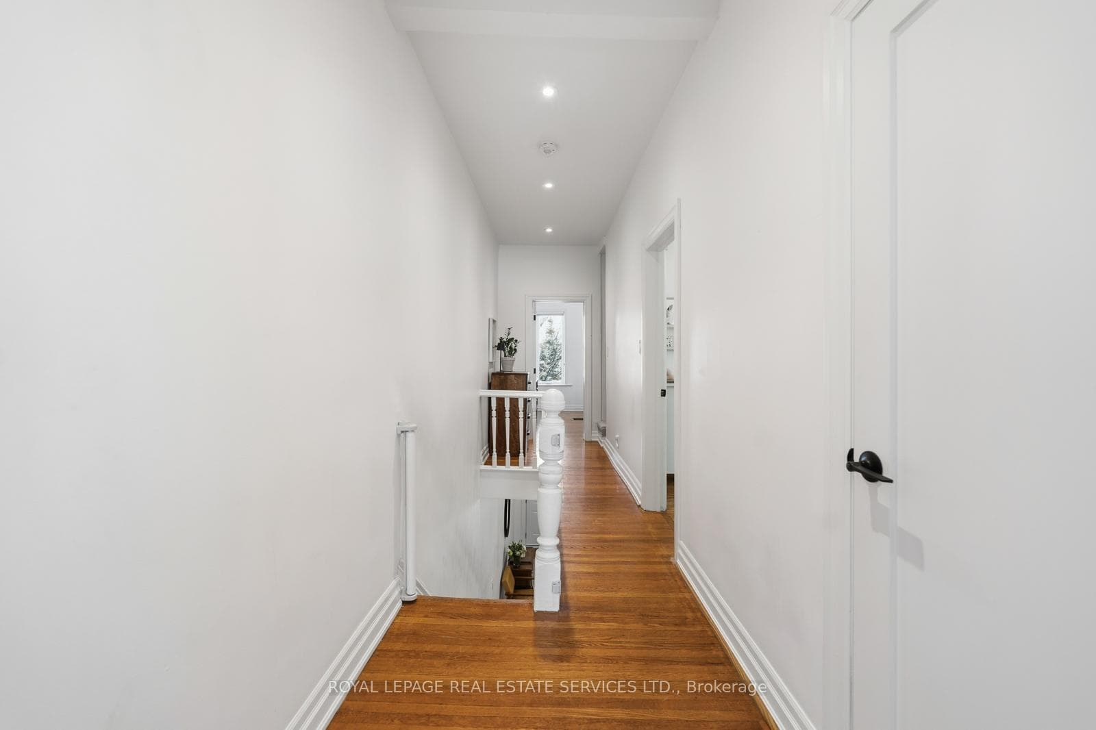 266 Delaware Avenue photo 20