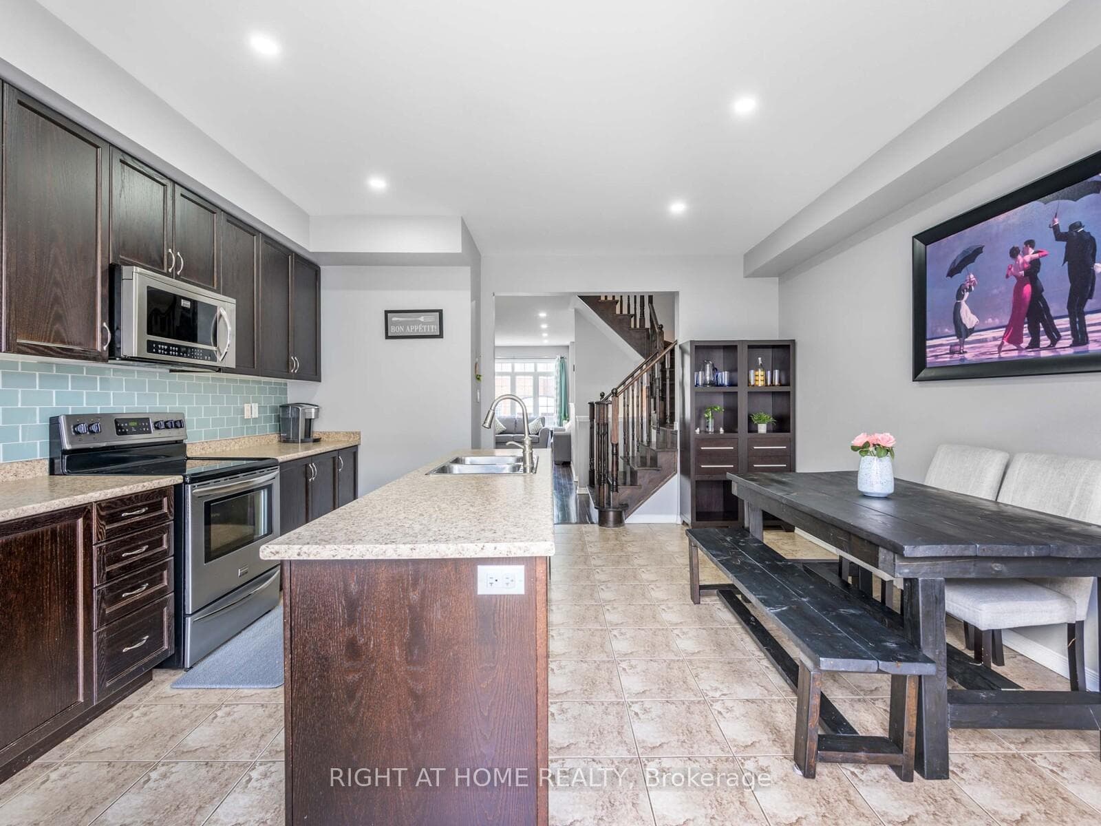 7229 Triumph Lane photo 20