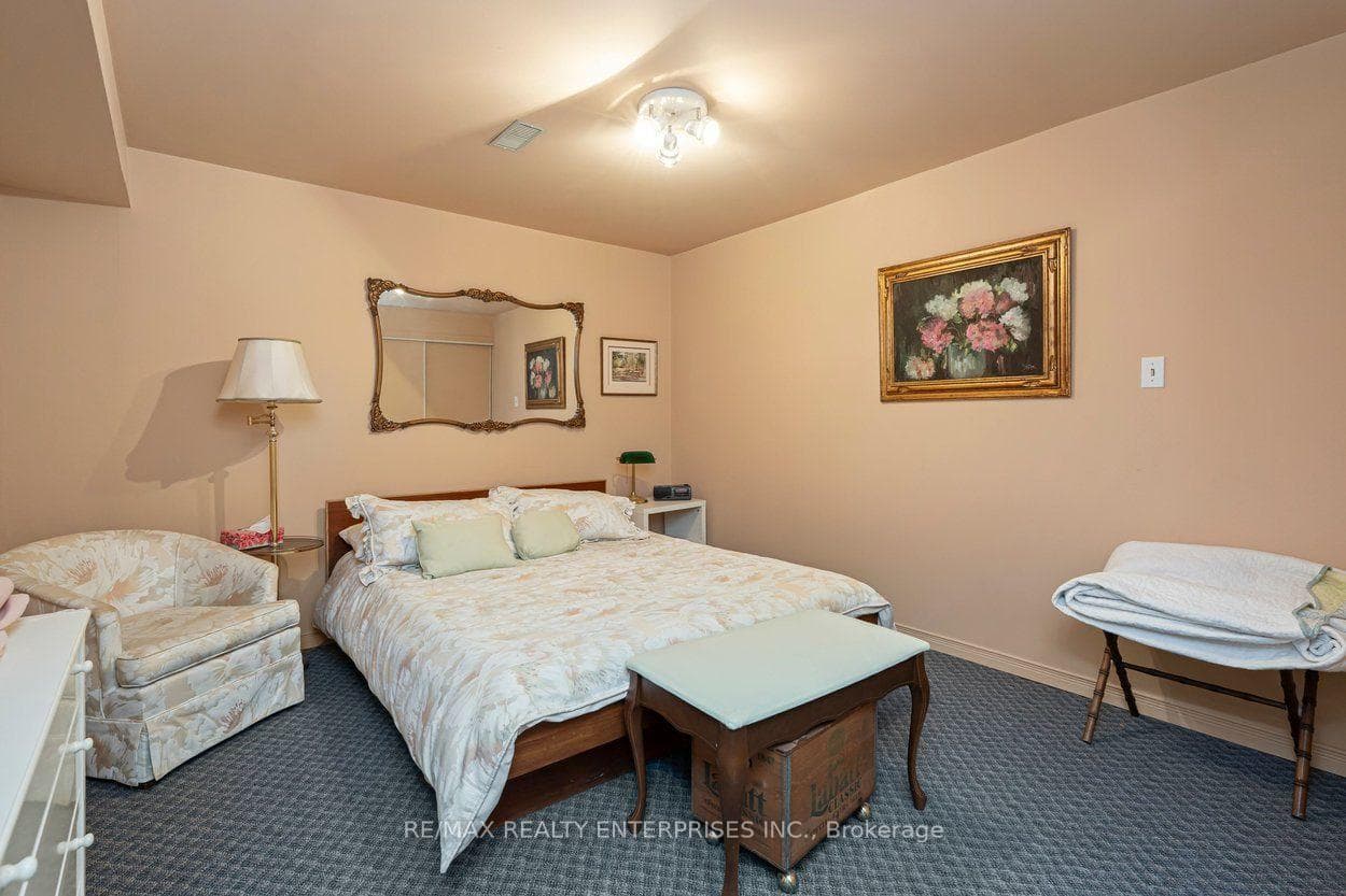 4430 Michael Avenue photo 28
