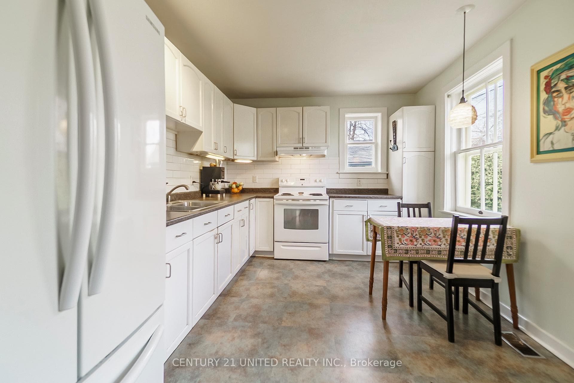 544 Murray Street photo 14