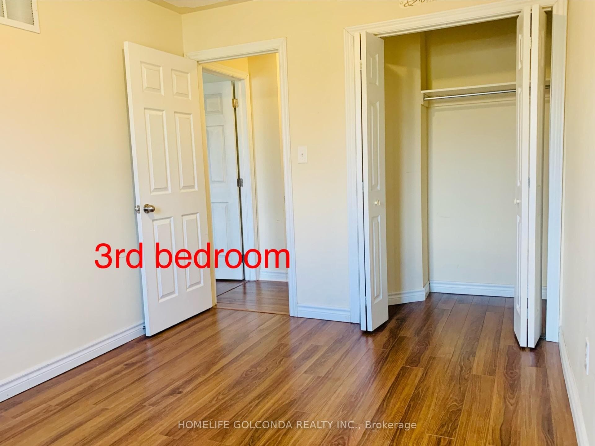 72 Michelle Drive photo 14