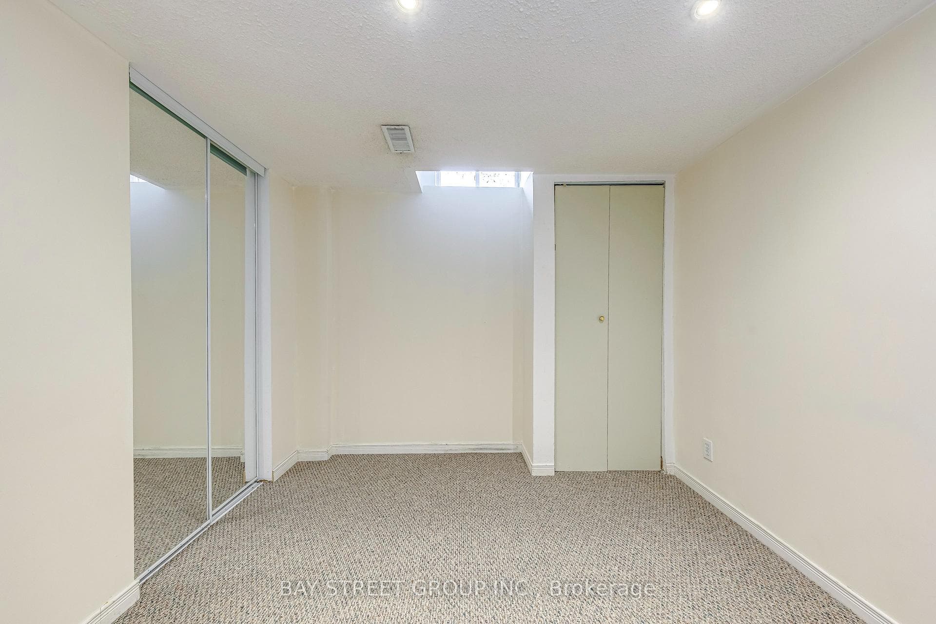 5260 Mcfarren Boulevard Unit 102 photo 38