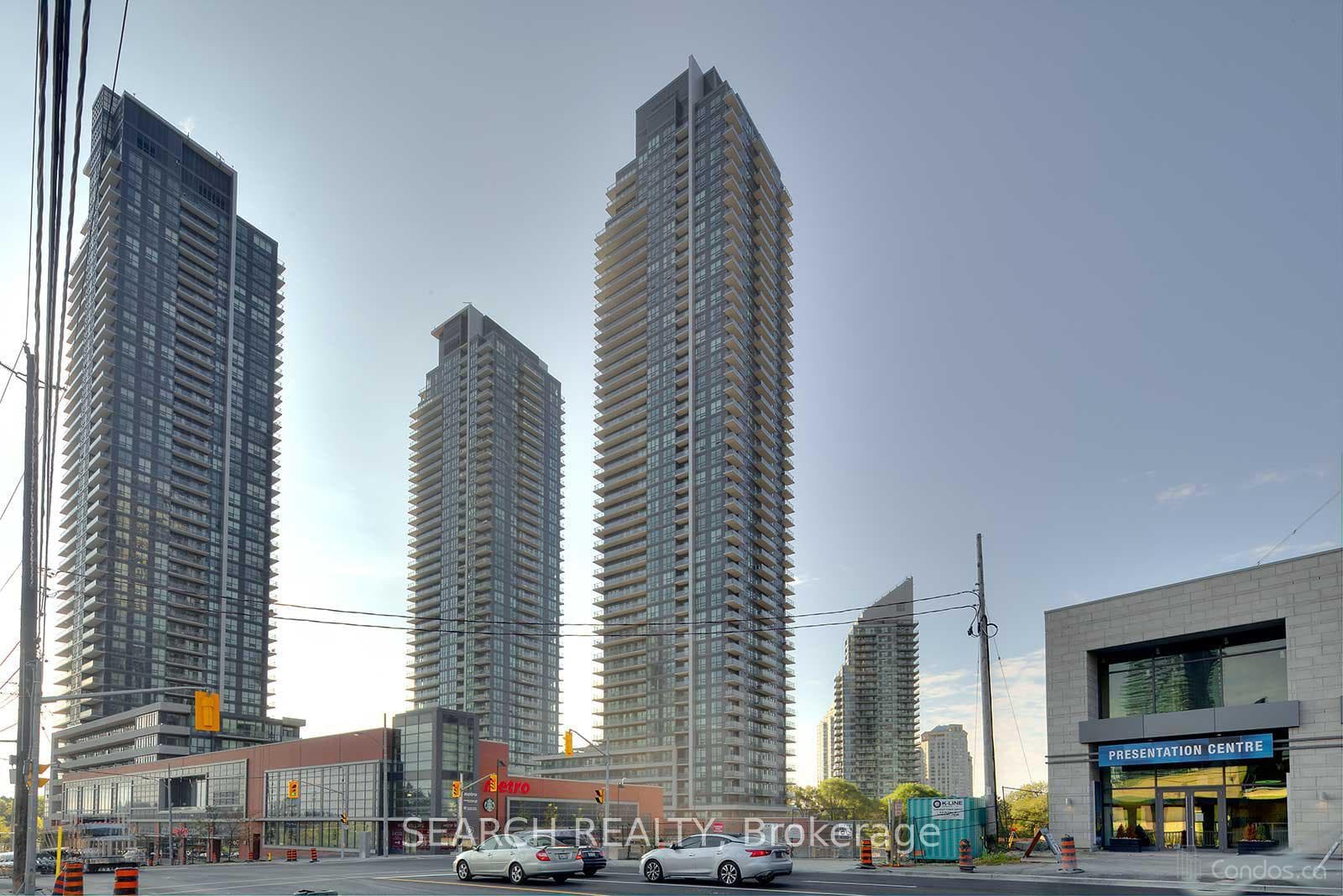 2220 Lakeshore Boulevard Unit 410 photo 2