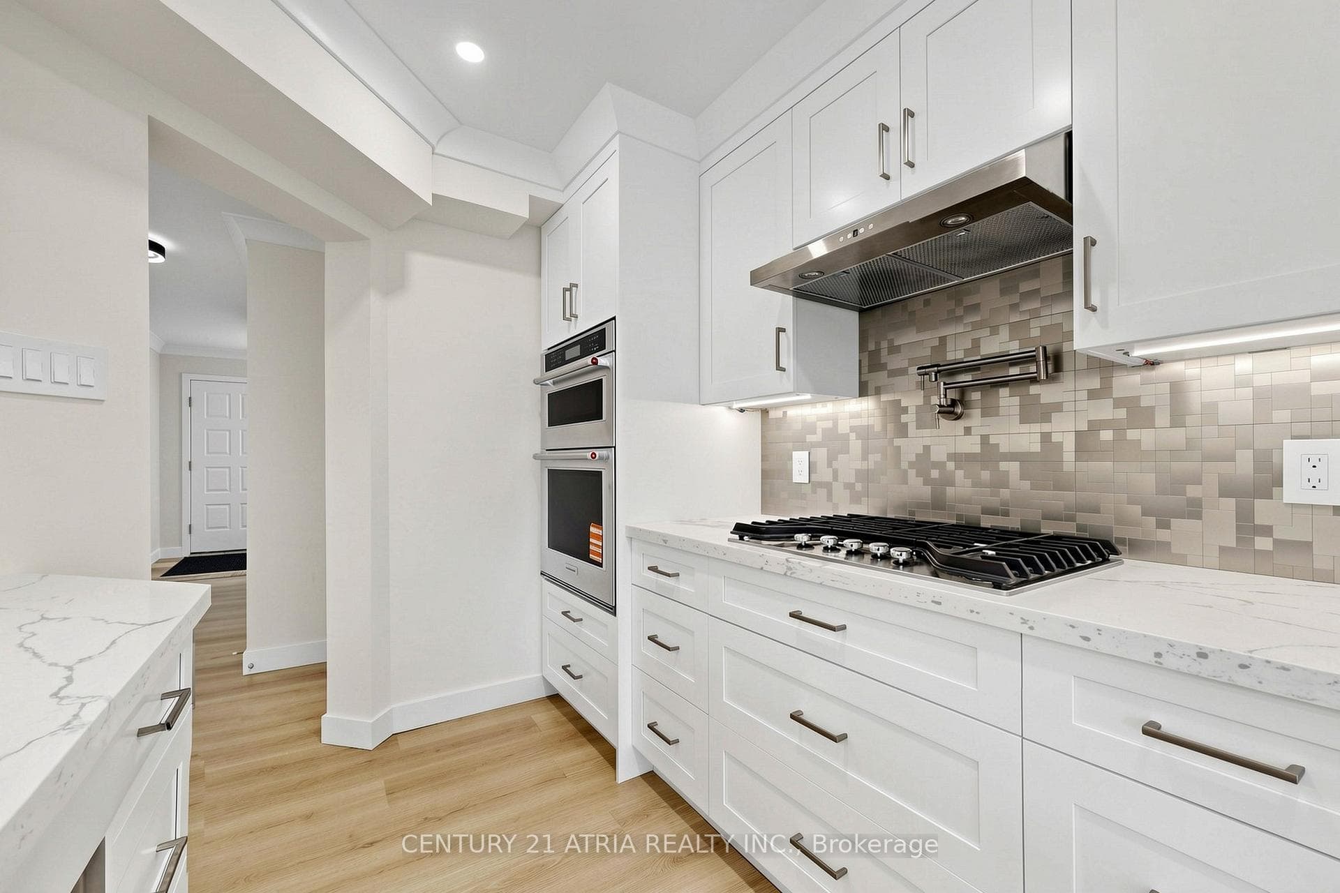 7 Anderson Place photo 11