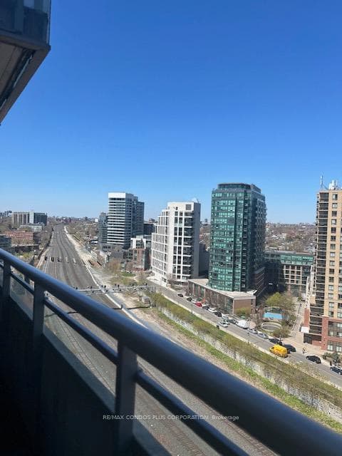 38 Joe Shuster Way Unit 1521 photo 17