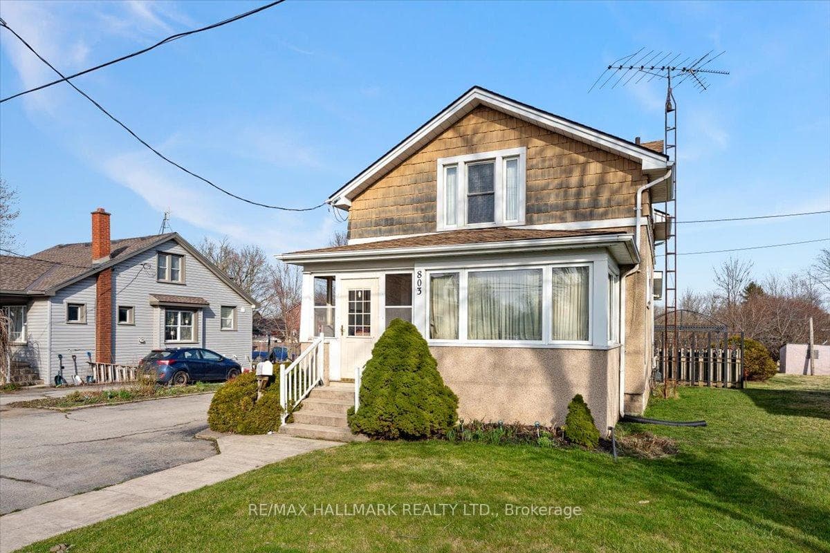 803 Elm Street photo 3