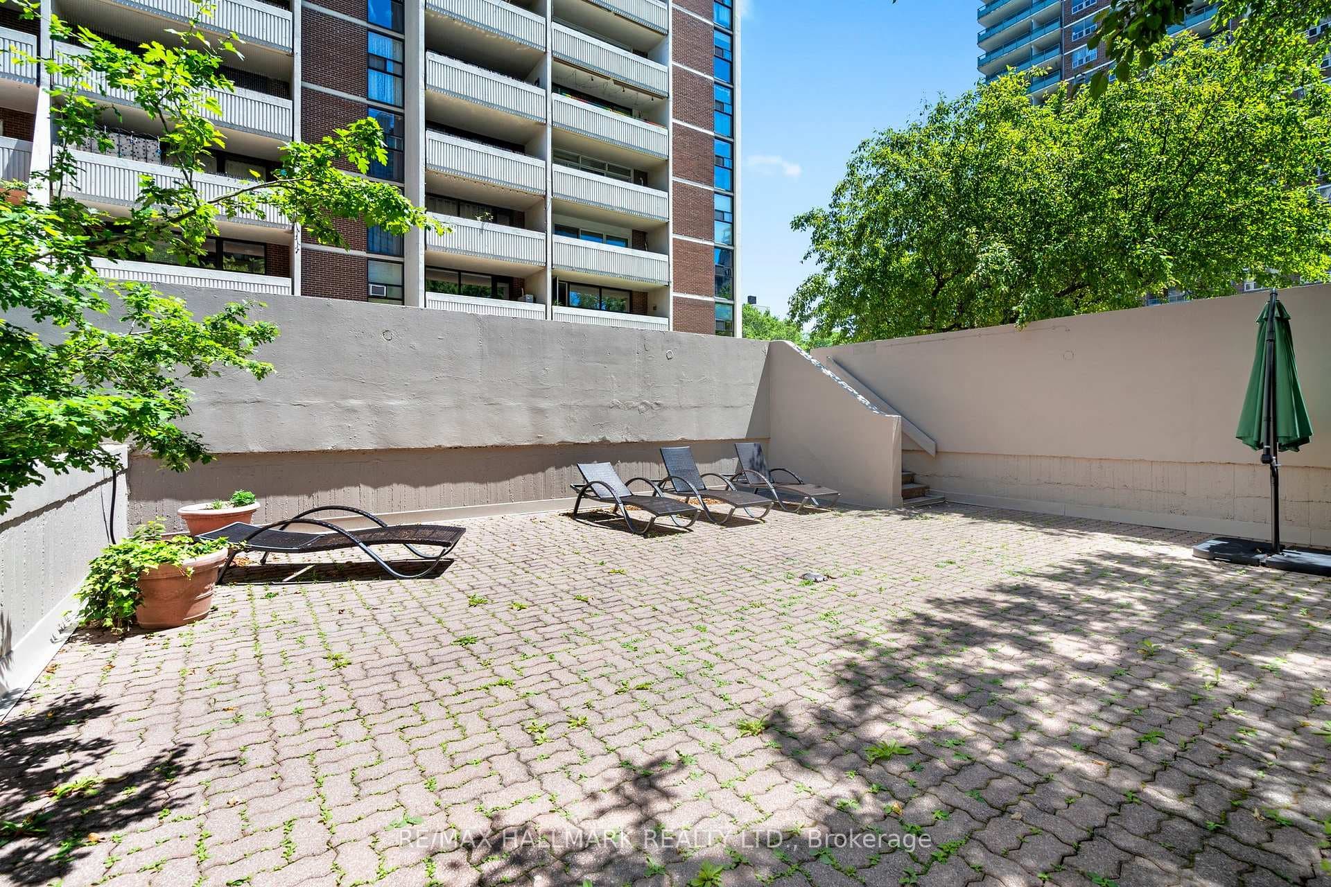 40 Homewood Avenue Unit 2501 photo 35