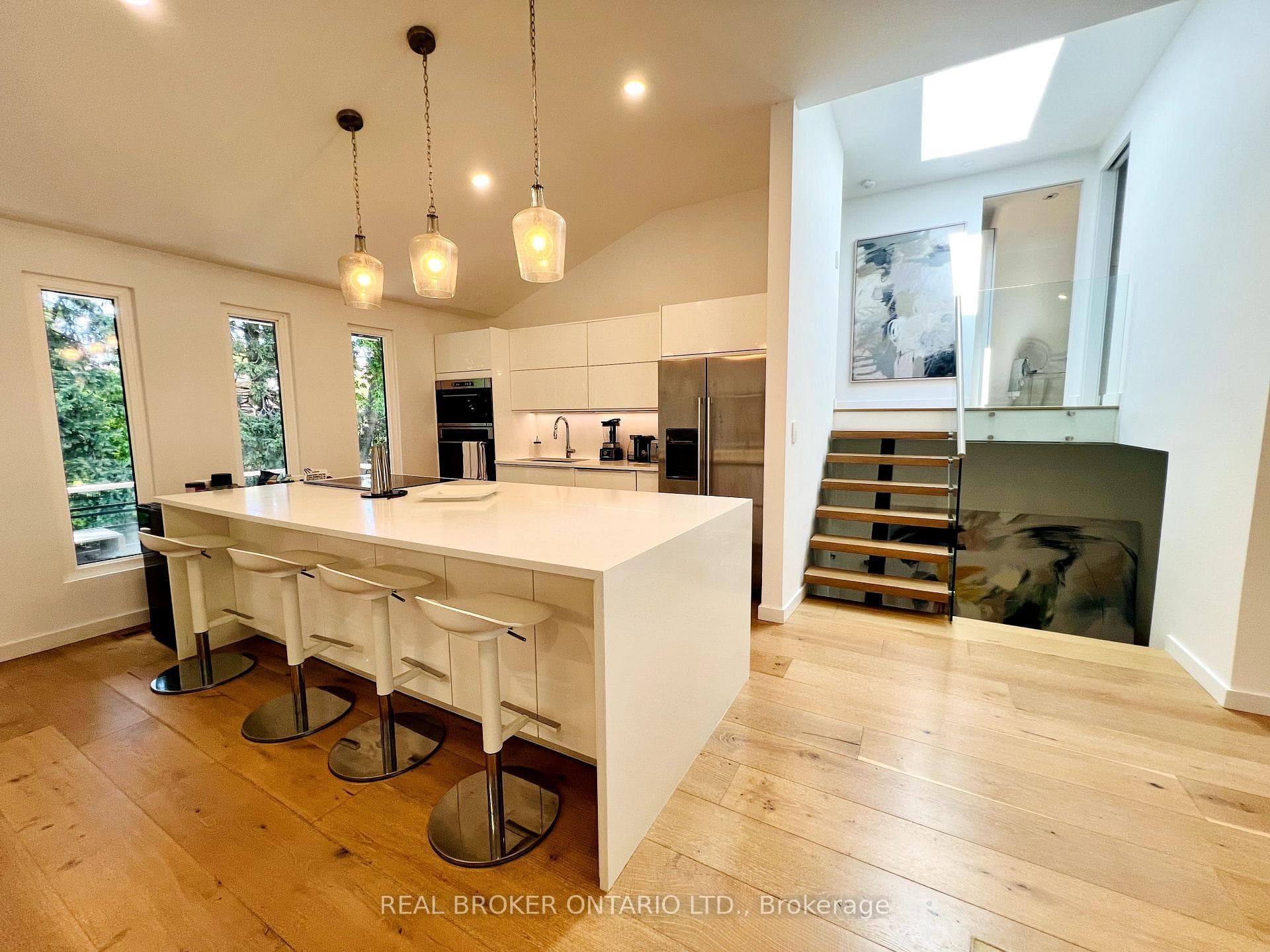 51 Castlemere Crescent photo 6