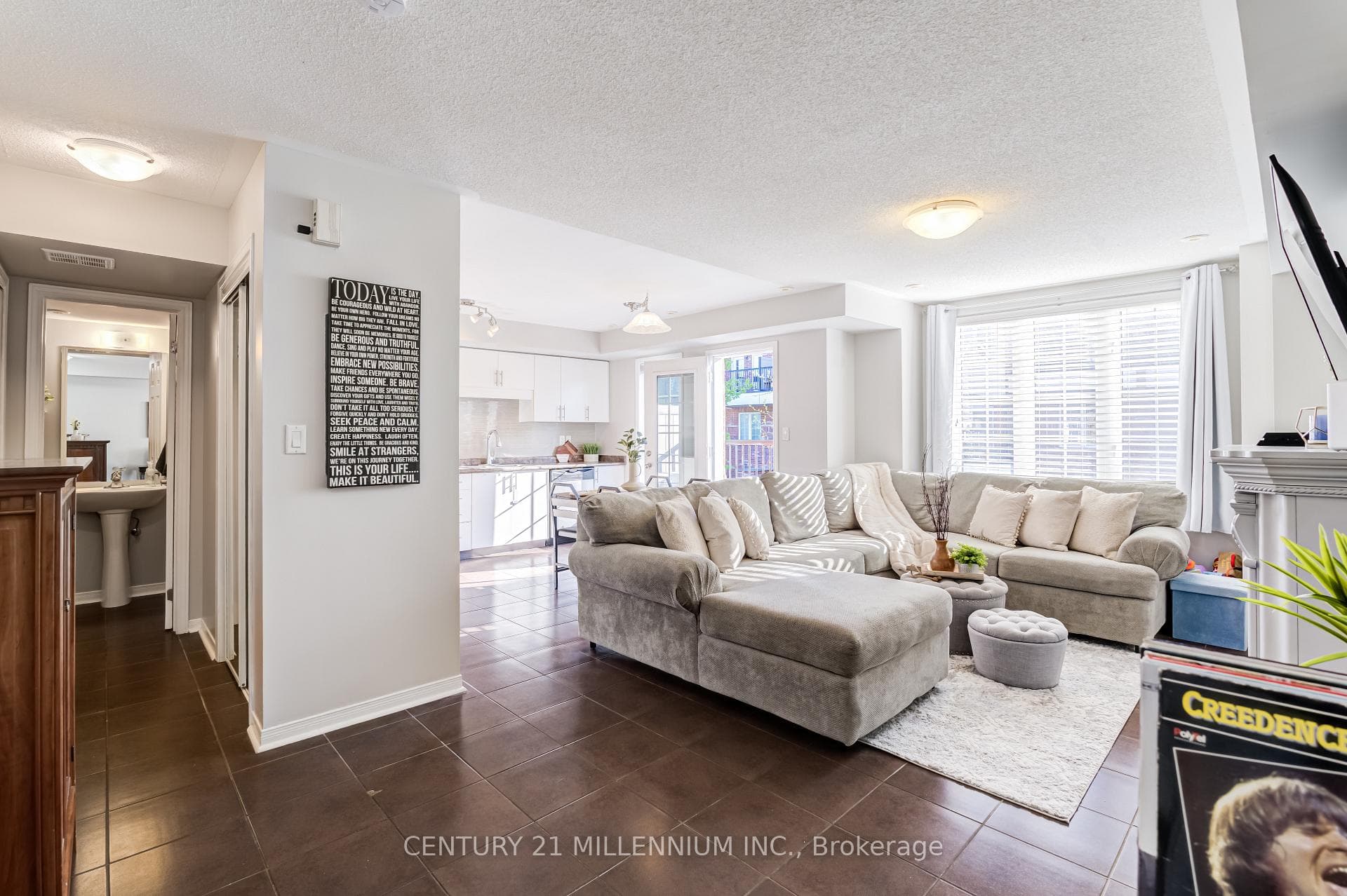 5 Armstrong Street Unit 9 photo 9