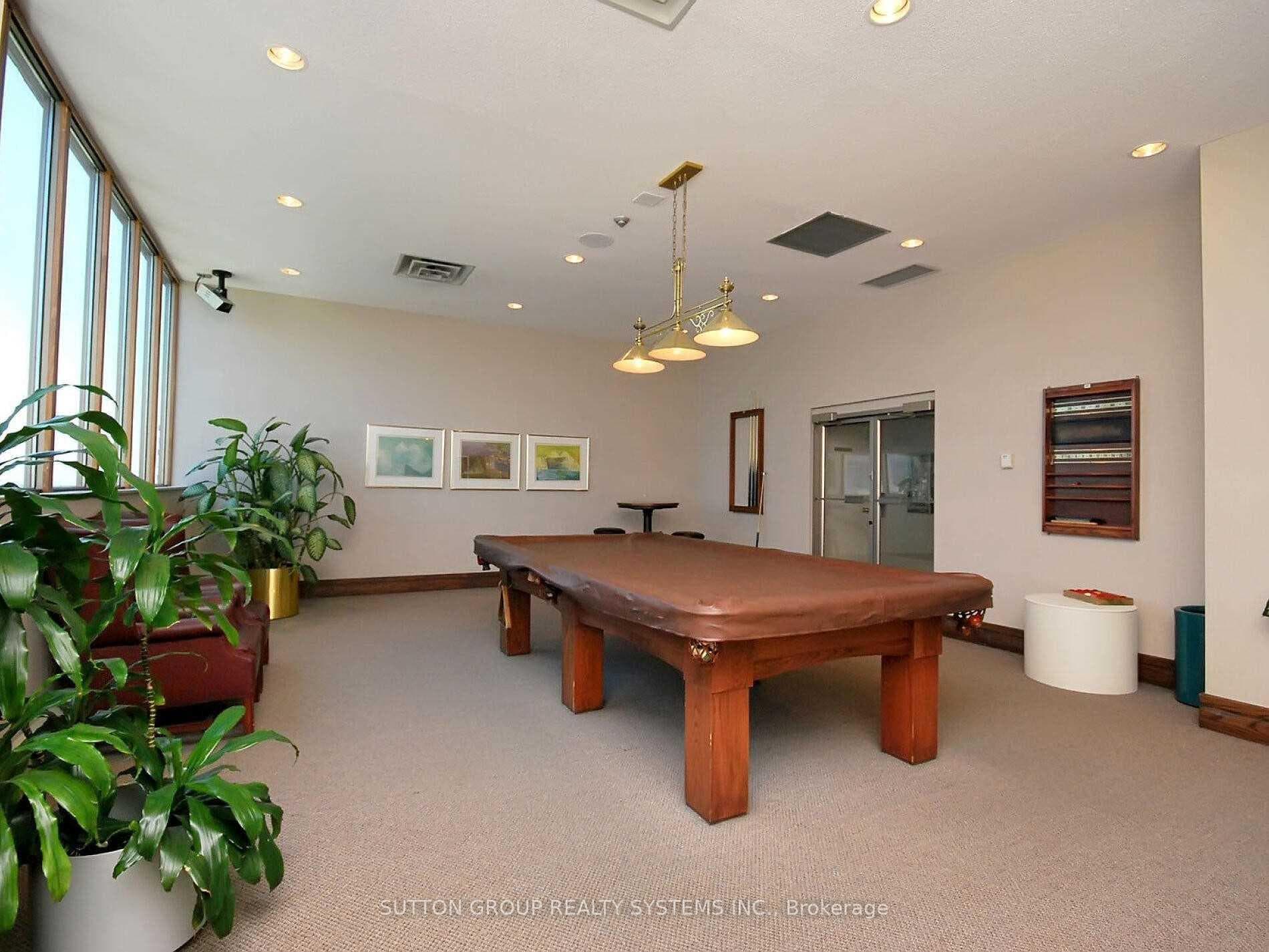 55 Elm Drive Unit 1104 photo 17