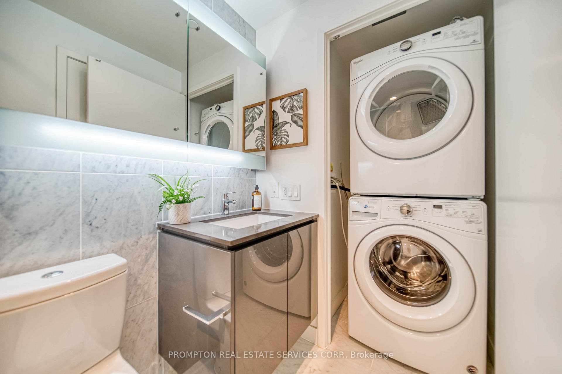 117 Mcmahon Drive Unit 2806 photo 22